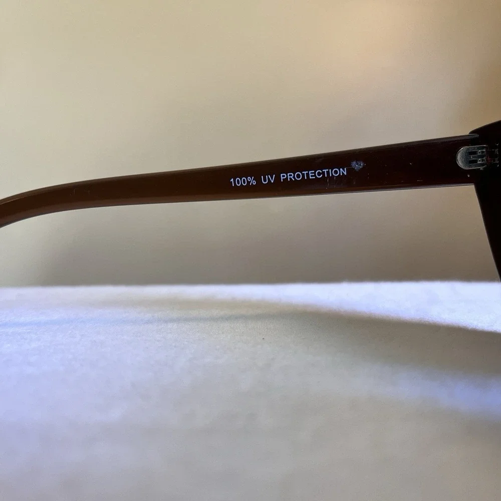90s Y2K Fashion Sunglasses Square Cat-Eye Brown Frame Brown Lenses - Used